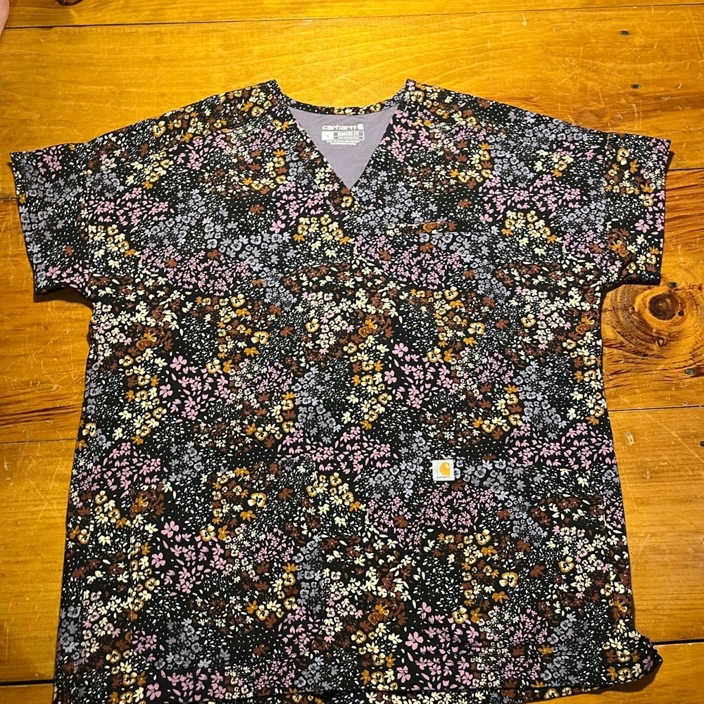 Carhartt floral scrub top